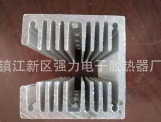 ��Ƭɢ��������Щ��Ʒ���ƣ�