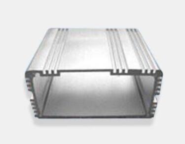 �Ͳ�ɢ�����������з�չ��